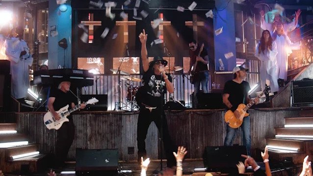 Kid Rock — Kid Rock Sets October Release for Christian LP 'Halfway To Jesus'